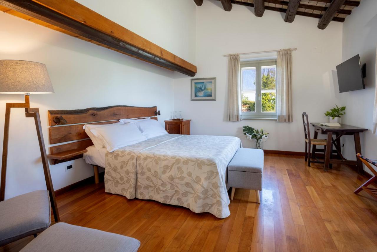 Villa Lemarche B&B Rustico Ngoại thất bức ảnh